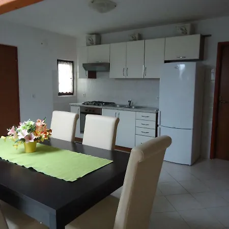 Apartment Korina